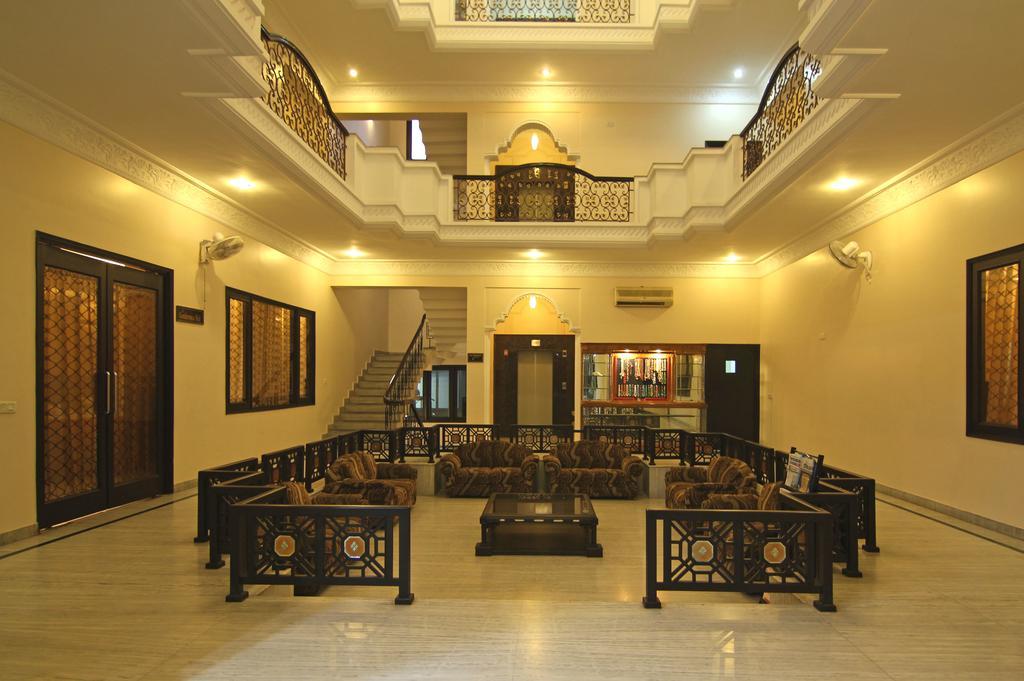 Le Grand Hotel Haridwār Eksteriør bilde